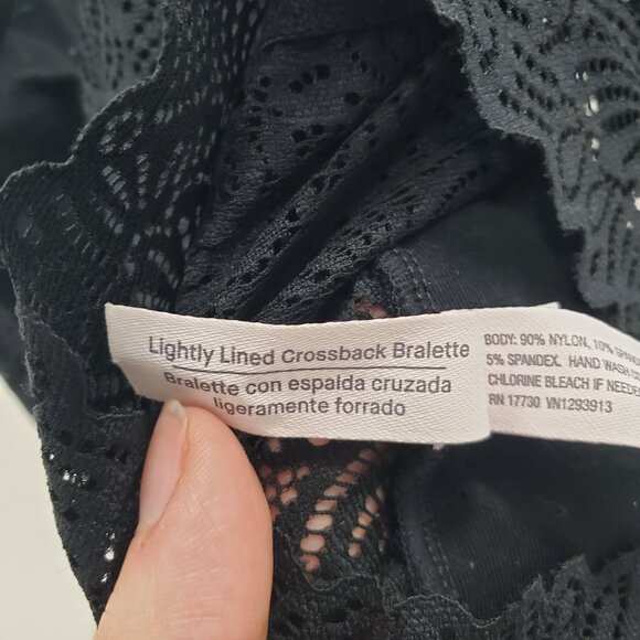 Auden Lightly Lined Crossback Bralette Black Crocheted Lace Wireless Bra Size XL - Picture 4 of 5